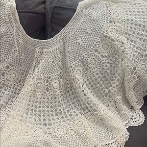 Elegant White Crochet Xmas tree skirt